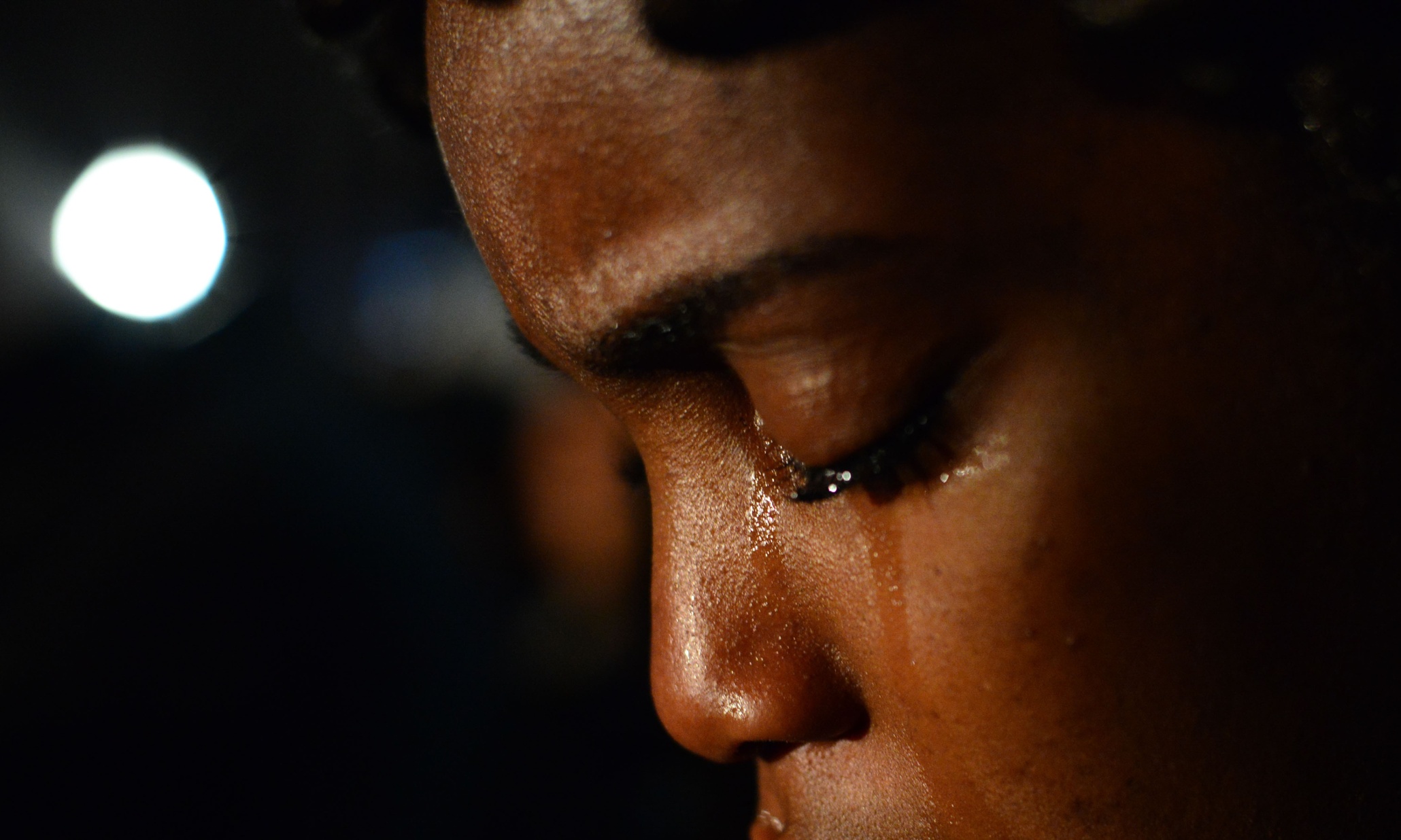 Crying heals, but here's a SHOCKING reason why it is bad for your ...
